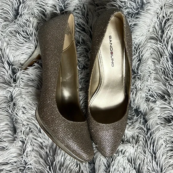 Bandolino Sz 7 1/2M Gold Sparkling Heels - Picture 1 of 9